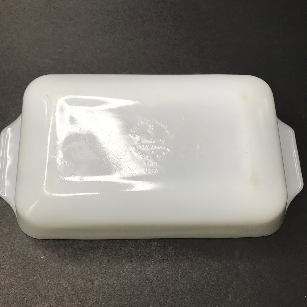 Vtg. Anchor Hocking Fire King 1 qt. Loaf Pan - Picture 5 of 5